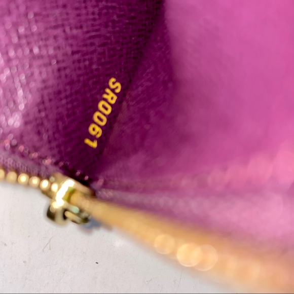 LOUIS VUITTON WALLET ON CHAIN❤️ - Picture 4 of 17